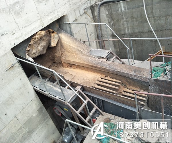 鐵礦石棒條振動篩