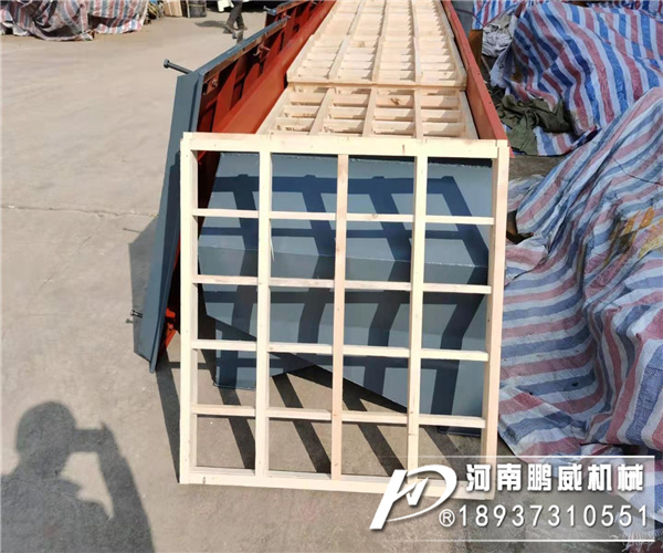 篩分石英砂直線振動篩使用木篩框還是鐵篩框哪種耐磨？