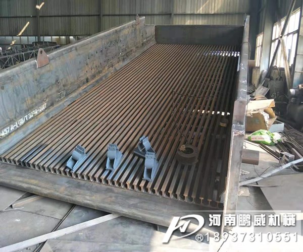 振動(dòng)篩篩網(wǎng)的材質(zhì)可選用哪些以及篩網(wǎng)的形式有那些中？